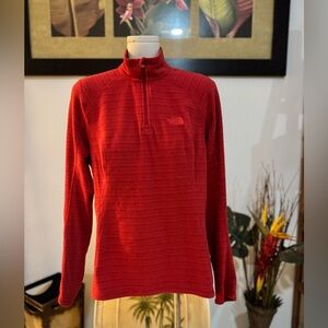 The North Face Women's MEDIUM Red Long Sleeve Fleece Pullover Shirt Sweatshirt
